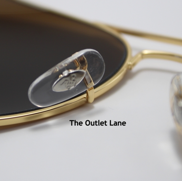 Model Display RayBan Aviator Brown Lens RB3025 Gold Frame - Picture 9 of 16